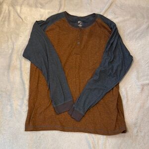 Men's Two-Tone Long Sleeve Shirt